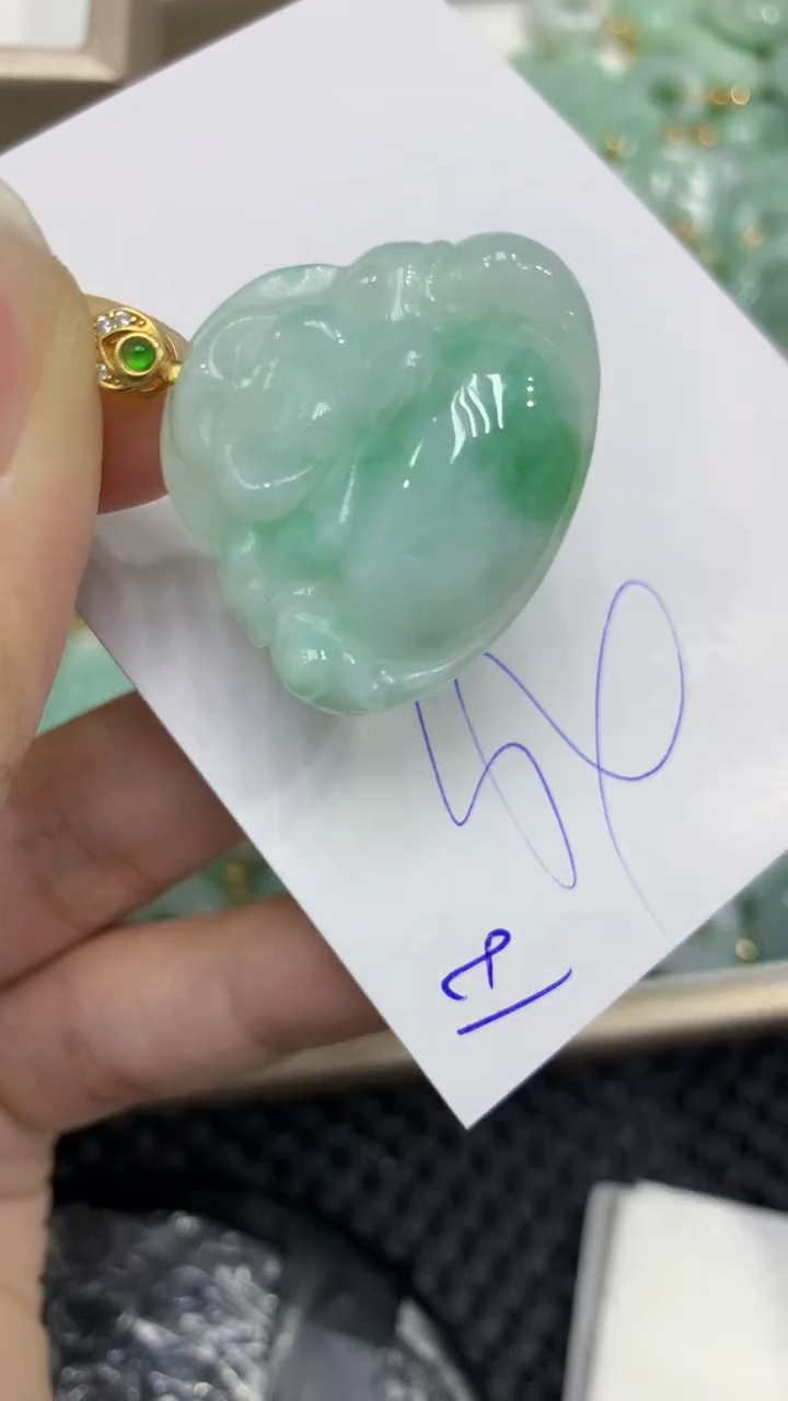 颈饰未镶嵌翡翠缅甸A货翡翠