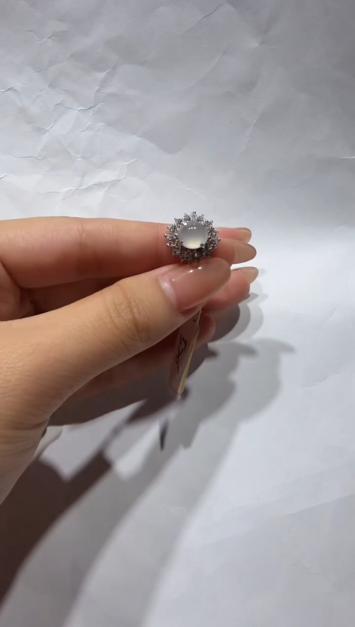 银S925镶嵌戒指翡翠925银镶缅甸A货翡翠戒指