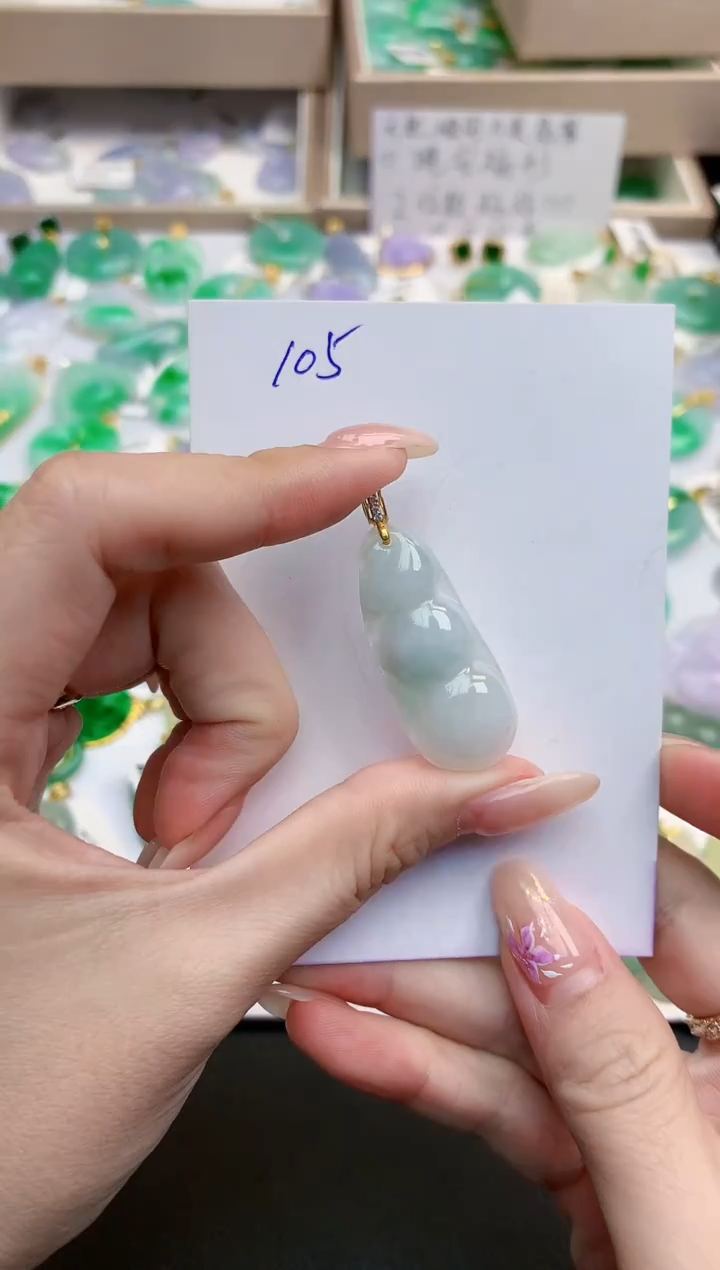 颈饰未镶嵌翡翠天然缅甸A货翡翠