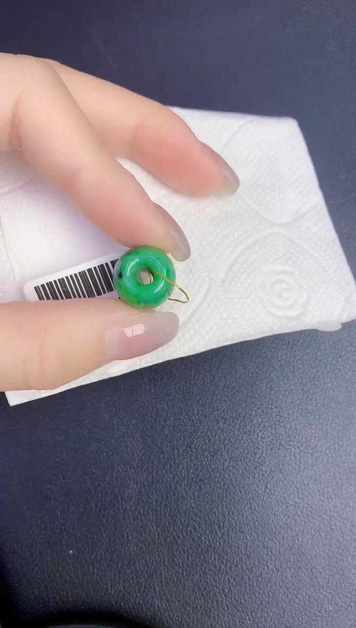 颈饰未镶嵌翡翠缅甸天然翡翠A货