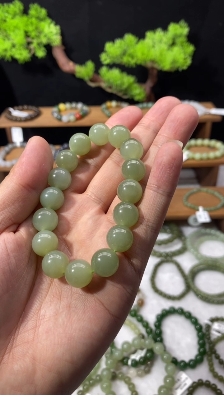 【闪购商品】和田玉手链未镶嵌高冰晴水12MM多样性发一