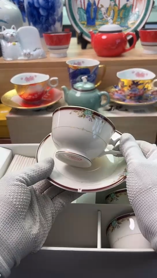 【闪购商品】中古回流瓷器好看，谨慎参拍