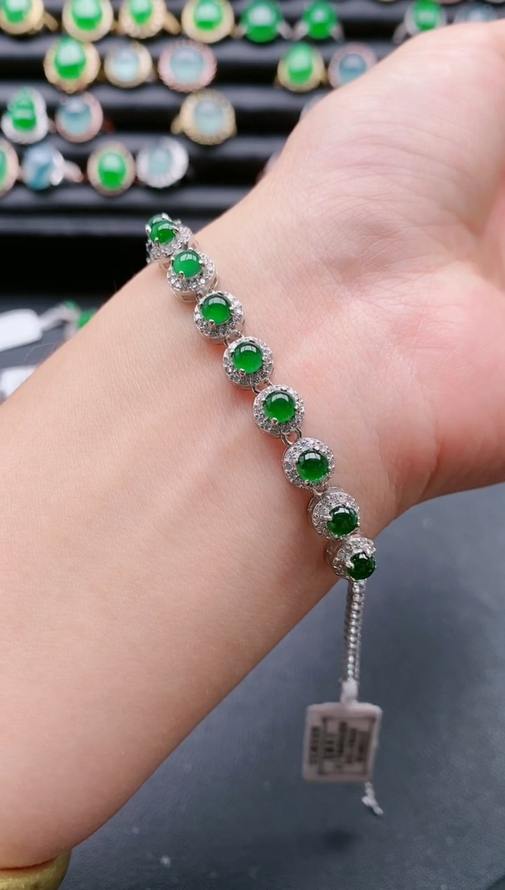 【闪购商品】翡翠戒指银S925镶嵌11111111