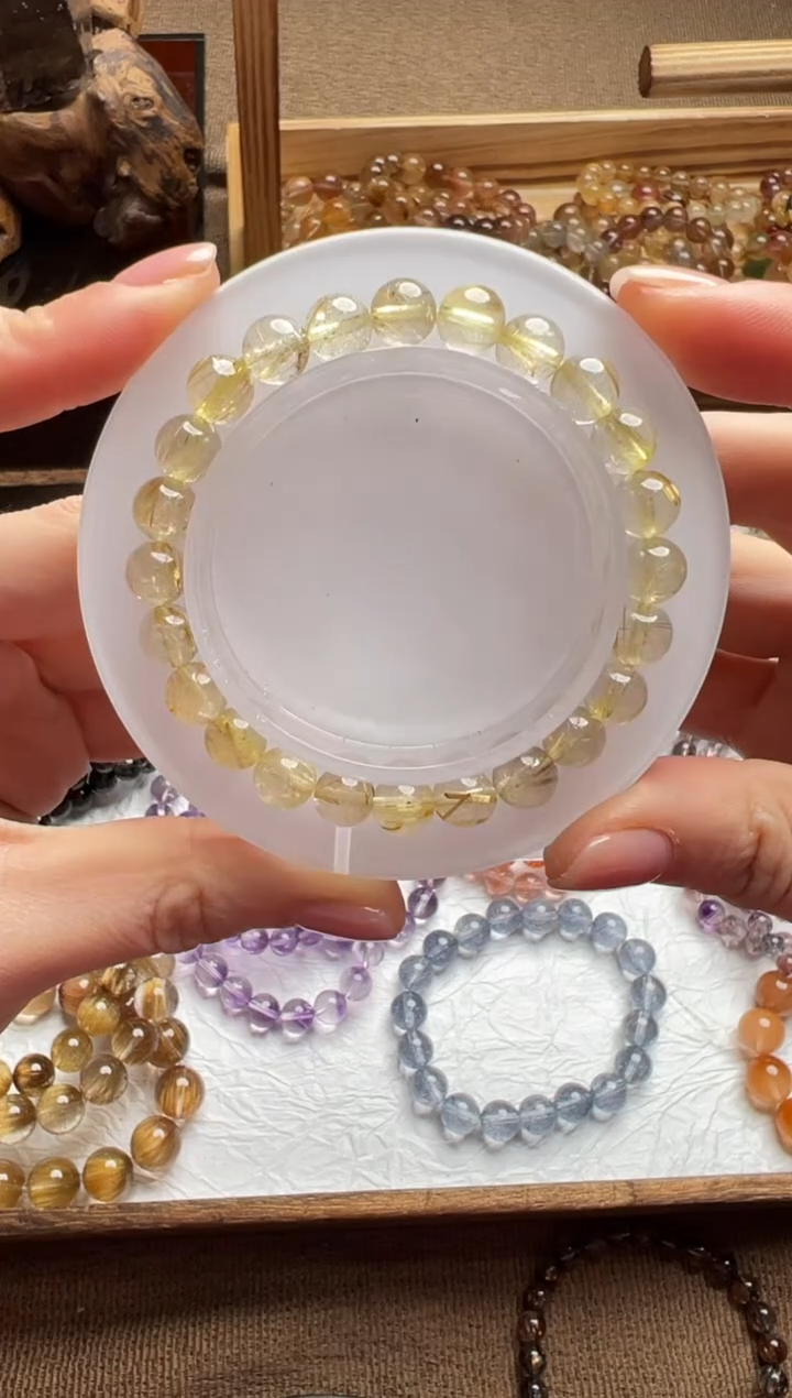 【闪购商品】芙蓉石手串未镶嵌金发 福利