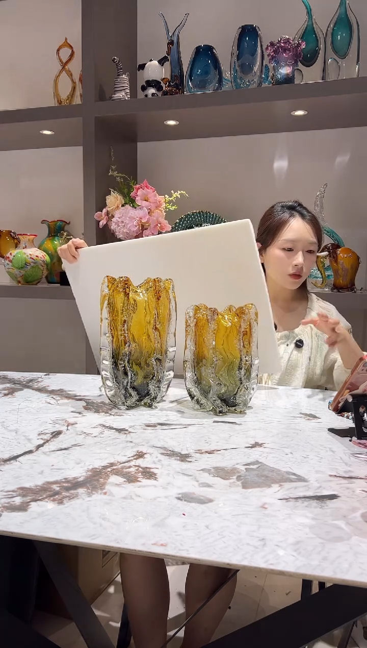 琥珀气泡琉璃花瓶一对