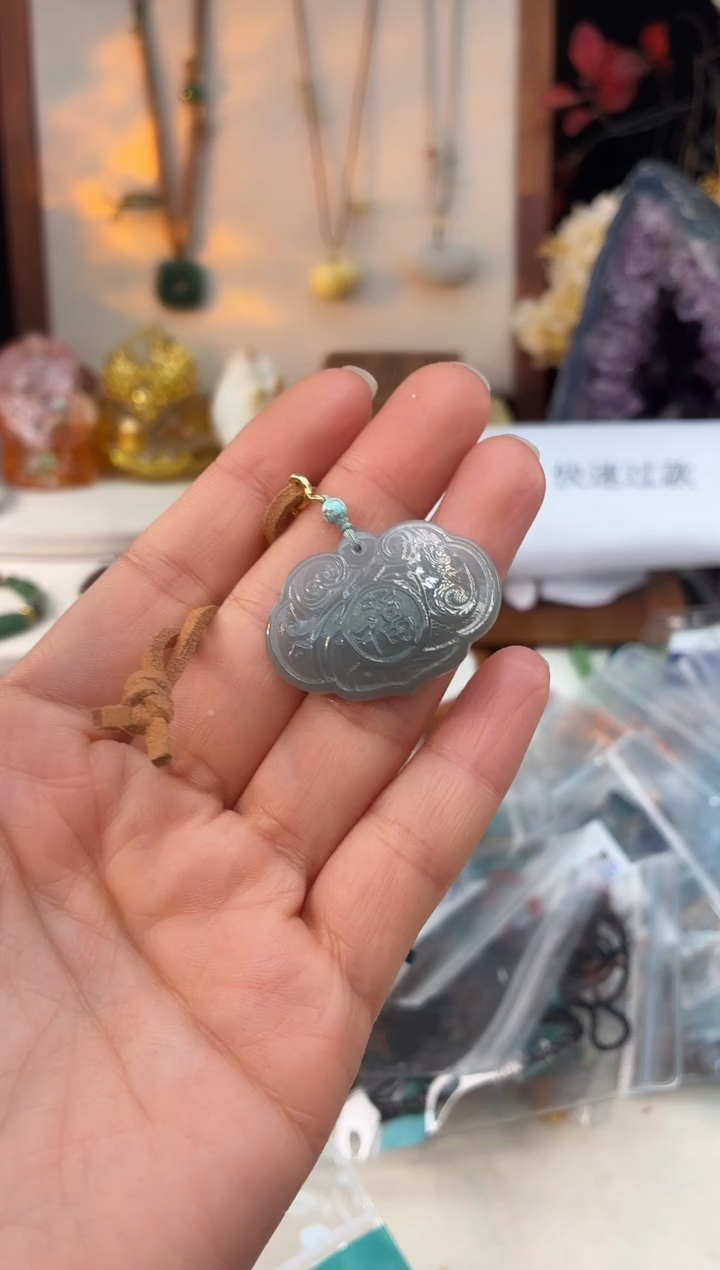 未镶嵌和田玉手饰@@B921D019355