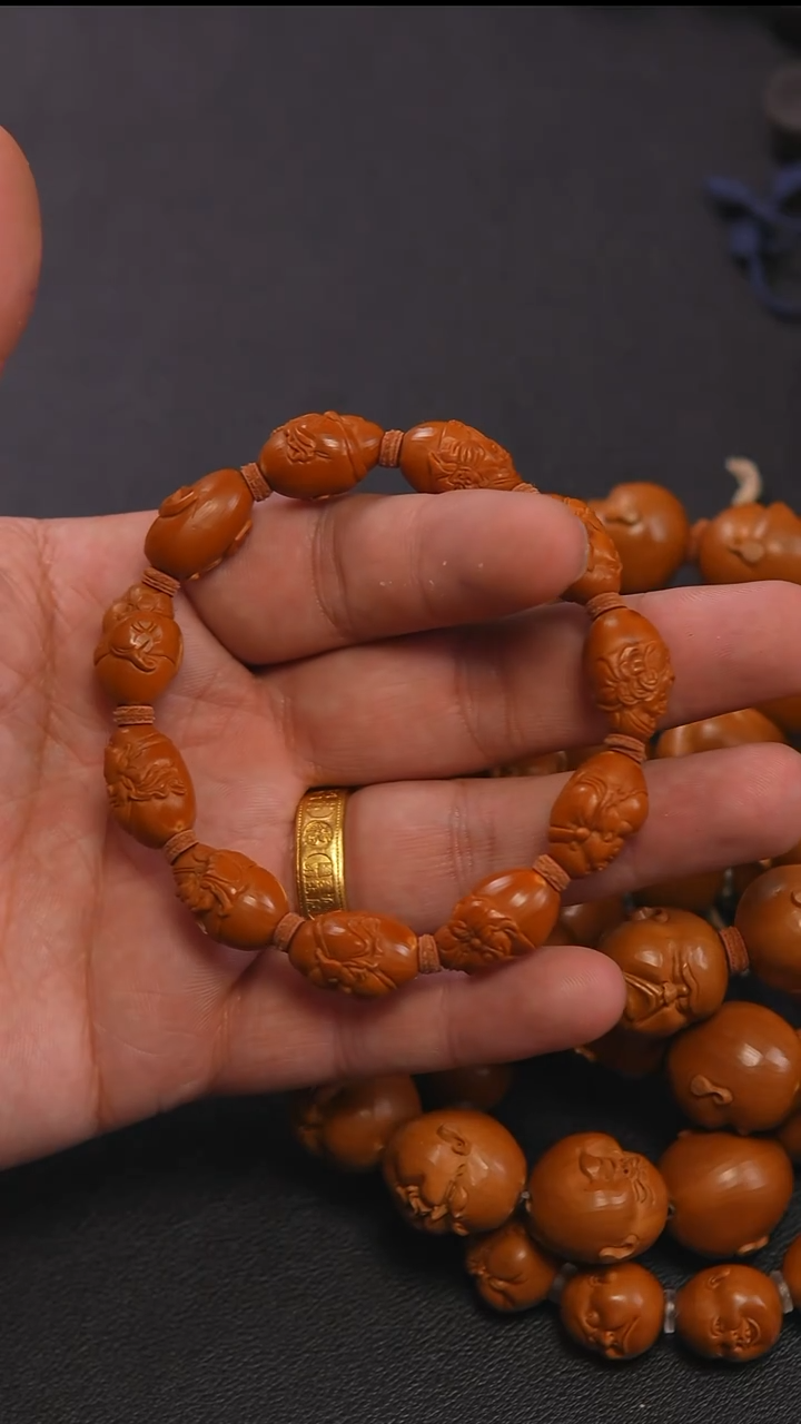 吊坠橄榄核l****.财迷1.3