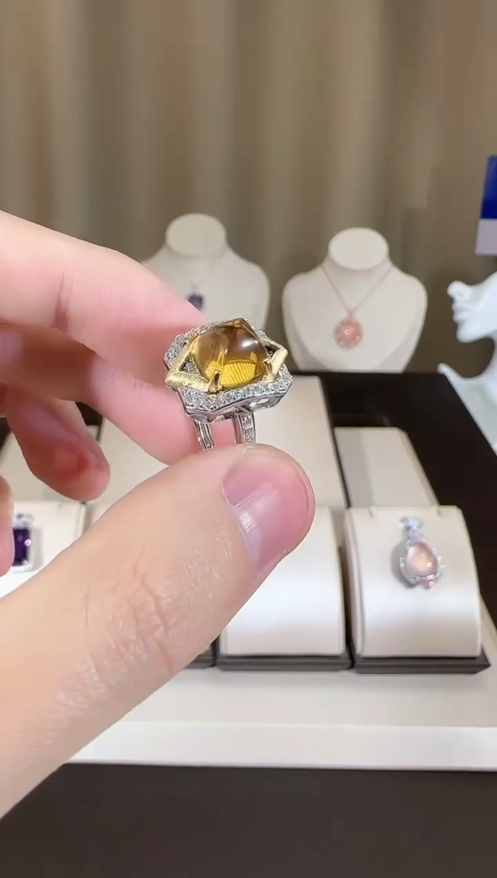 【闪购商品】黄晶戒指银S925镶嵌9,mm