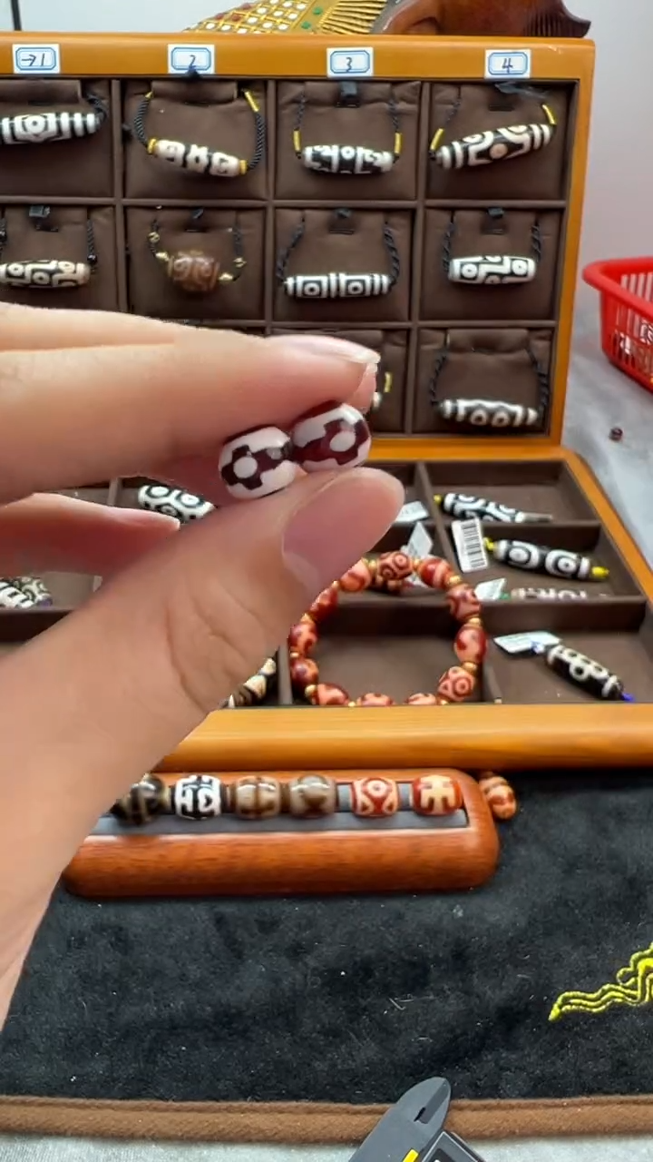 玛瑙/玉髓（覆膜）颈饰未镶嵌5（微瑕随机发货）