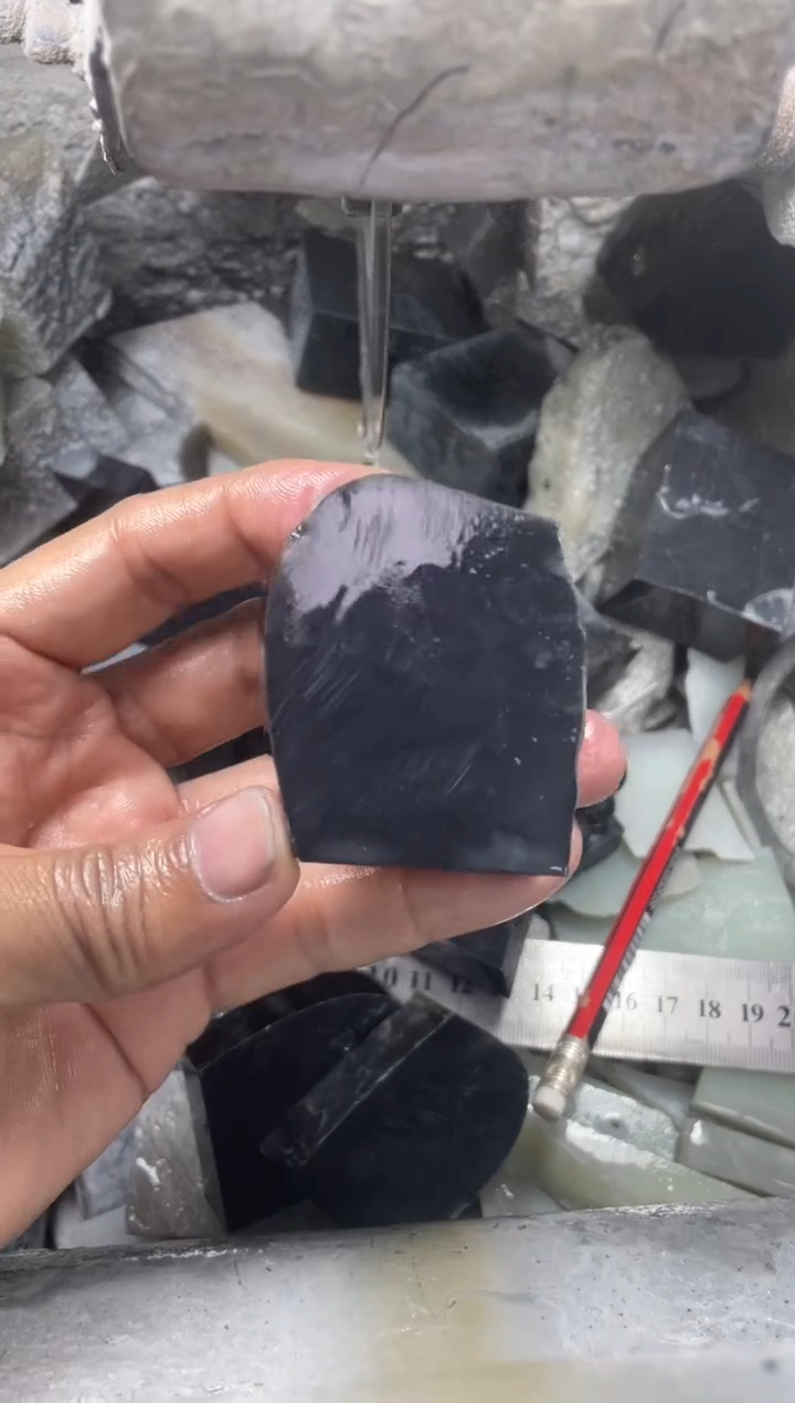 定制和田玉方扣 