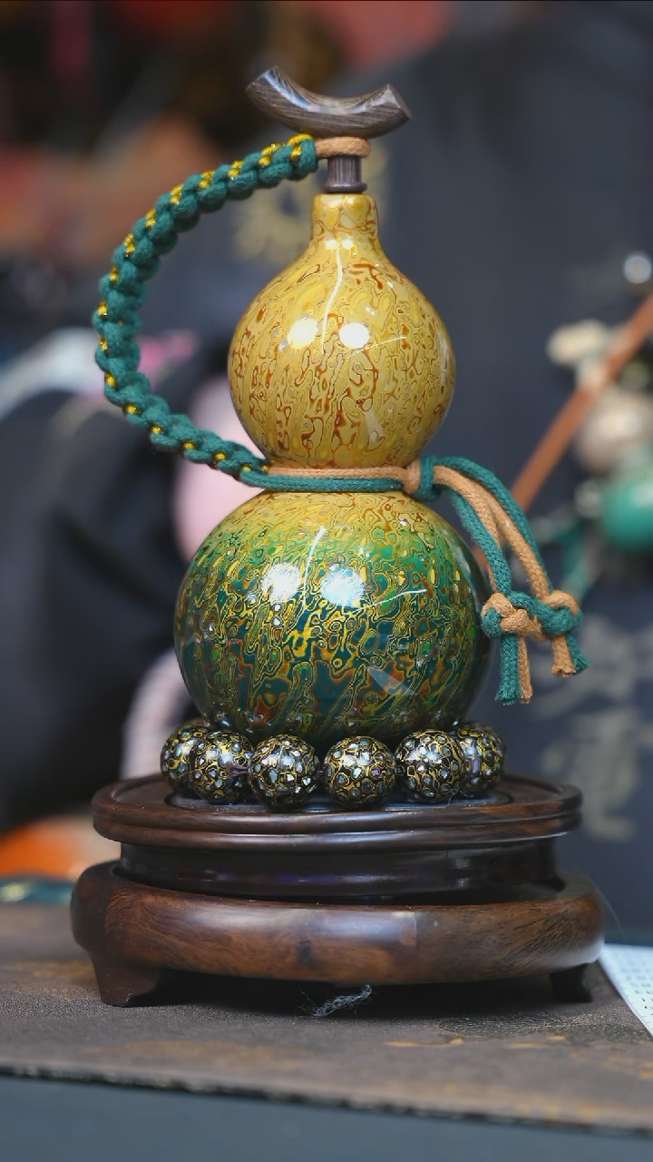 【闪购商品】YH254漆艺酒葫芦不包手串及旋转底座