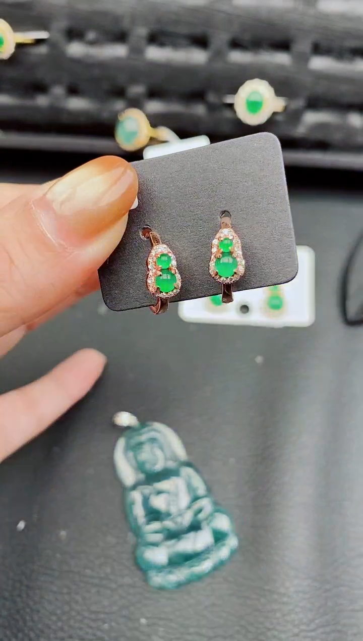 【闪购商品】翡翠耳饰银S925镶嵌天然a货翡翠899