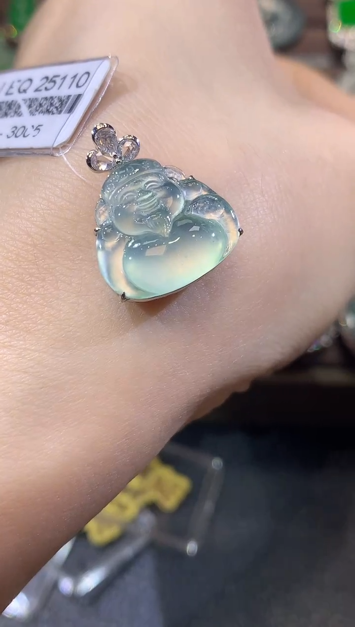 翡翠18K金镶嵌吊坠(不含链)D16