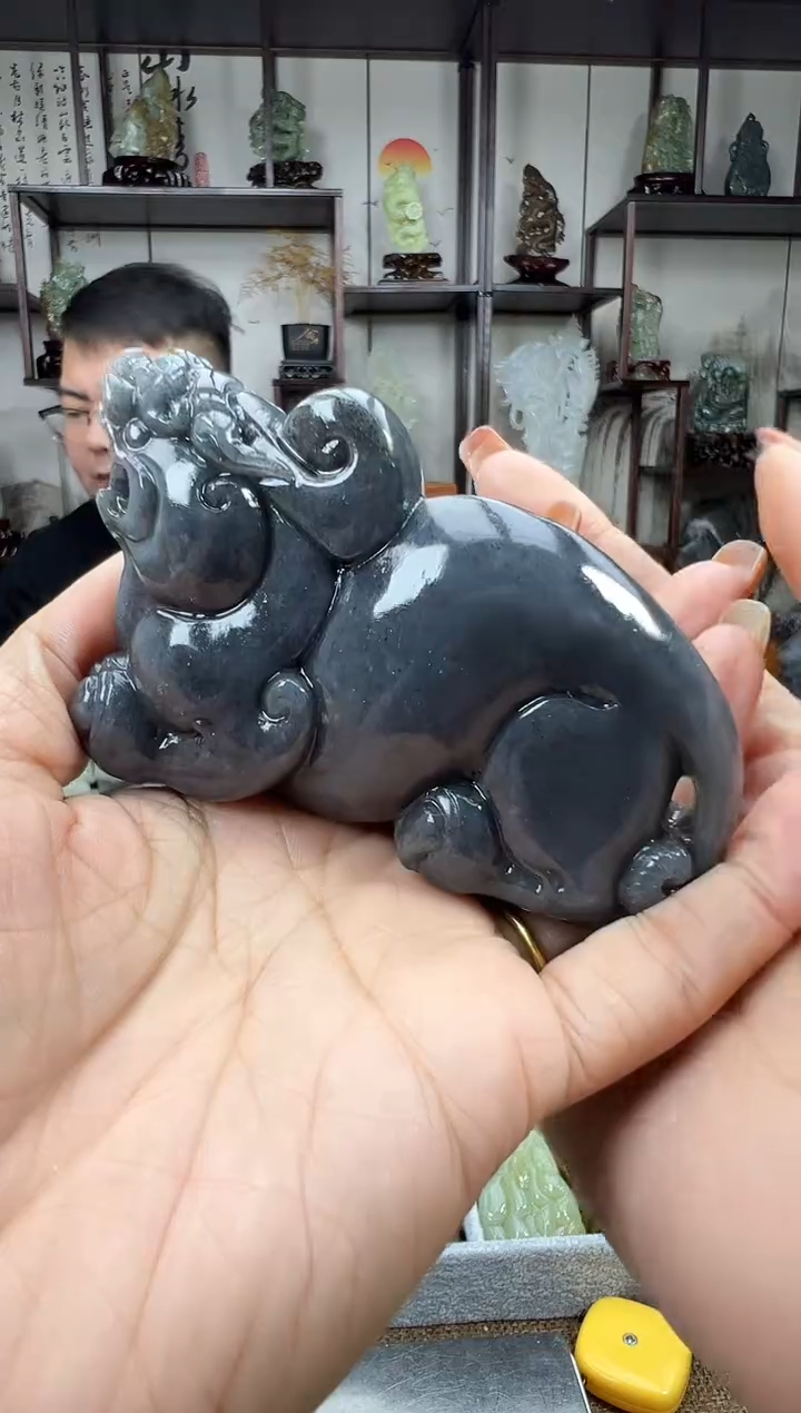 未镶嵌和田玉把件1