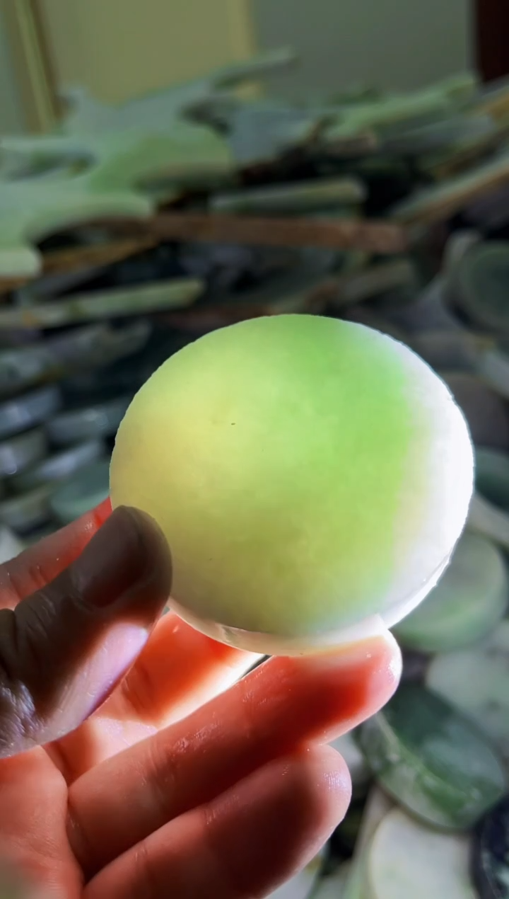 【闪购商品】翡翠耳饰未镶嵌A货康壹475