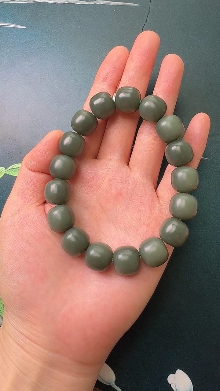未镶嵌手串和田玉手串