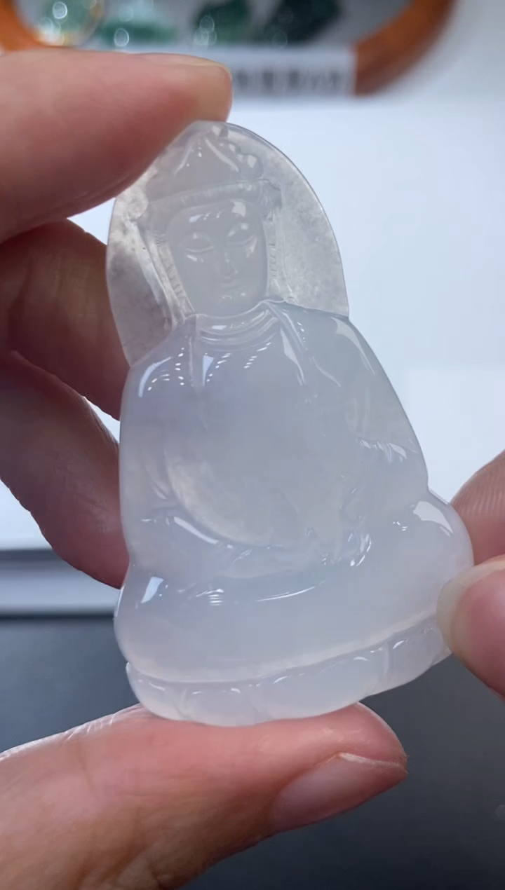 未镶嵌挂件翡翠372626     多人 