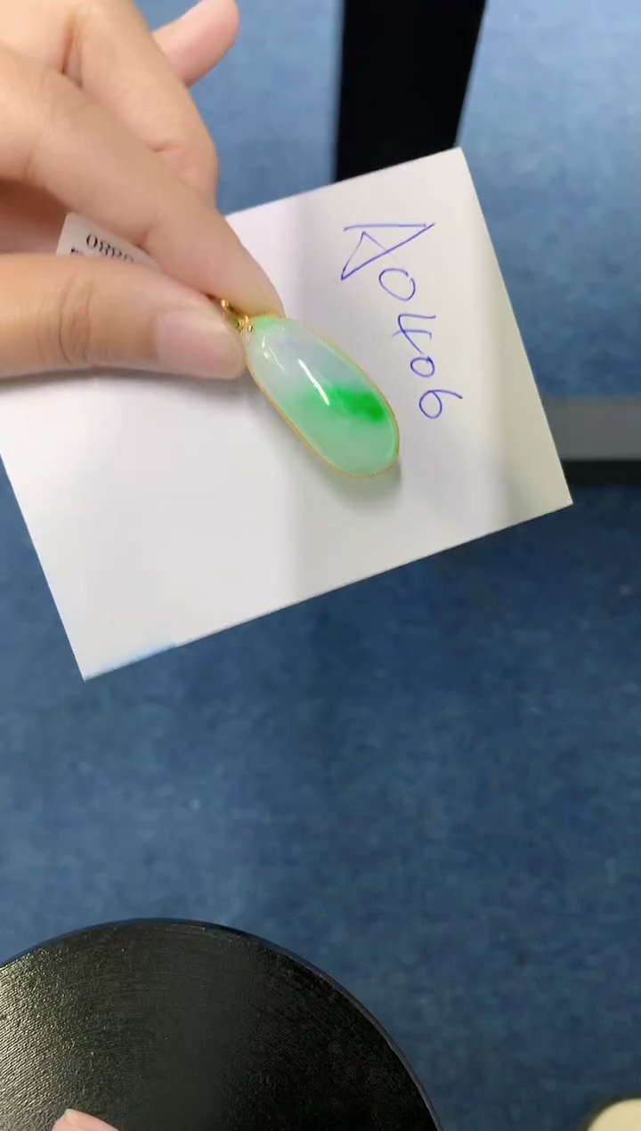 【闪购商品】翡翠颈饰18K金镶嵌000000000