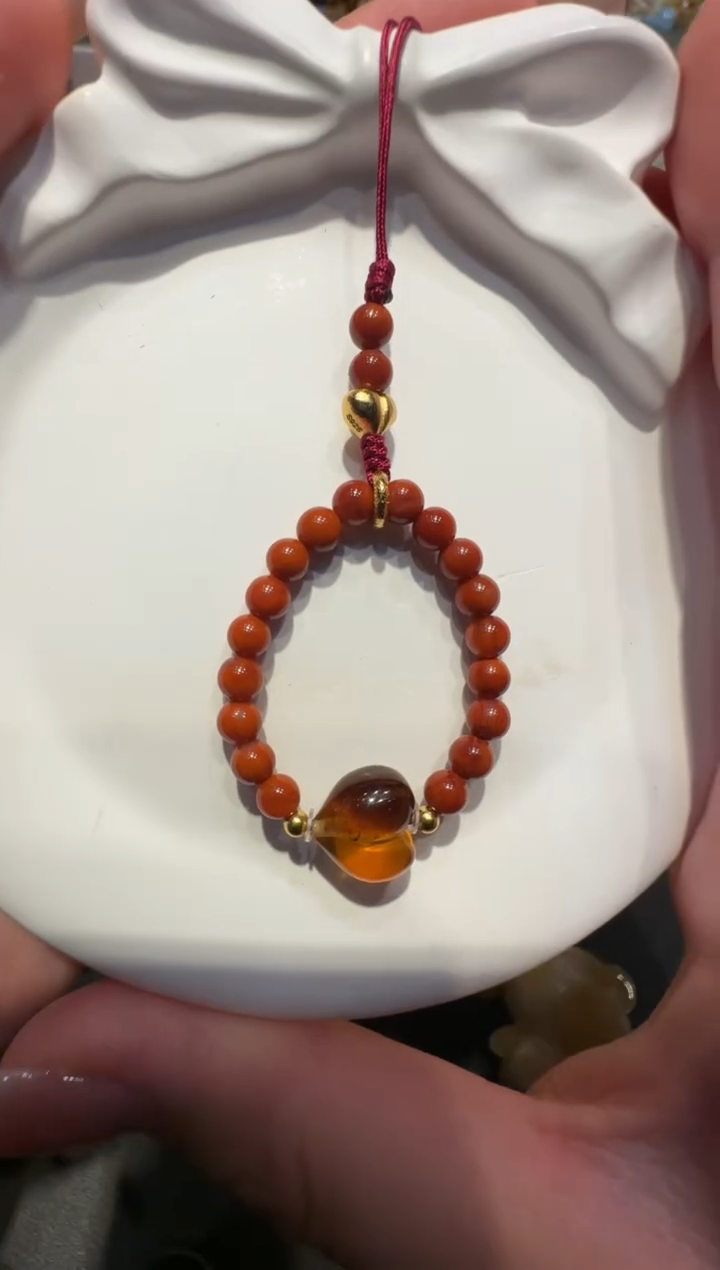 琥珀未镶嵌珠宝奇石屁桃手机挂