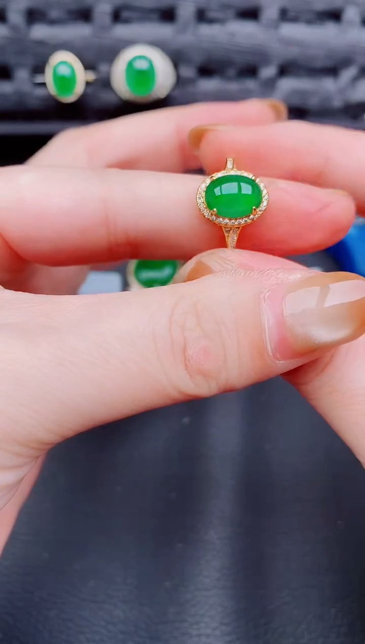 【闪购商品】翡翠戒指银S925镶嵌天然a货翡翠582