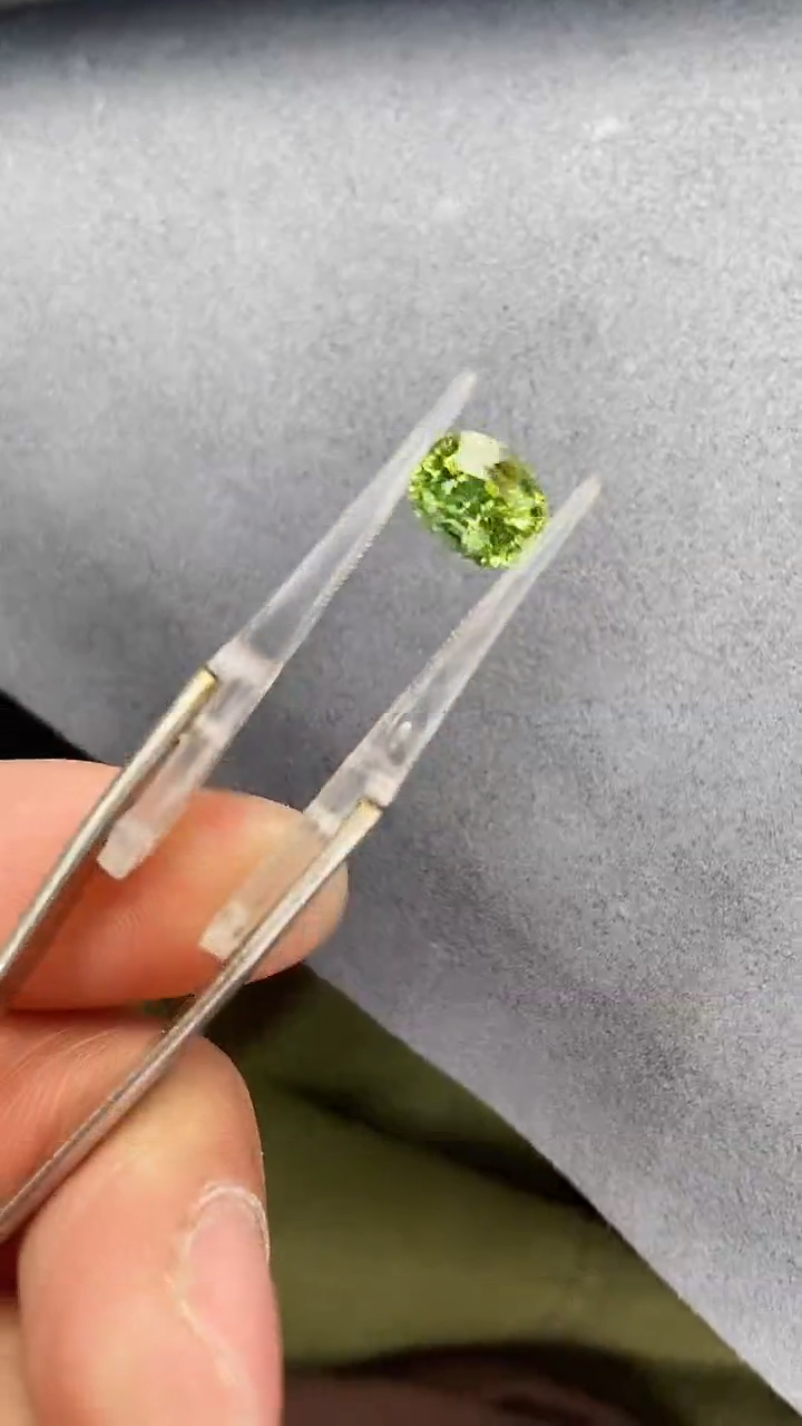 【闪购商品】碧玺裸石未镶嵌裸石2.4