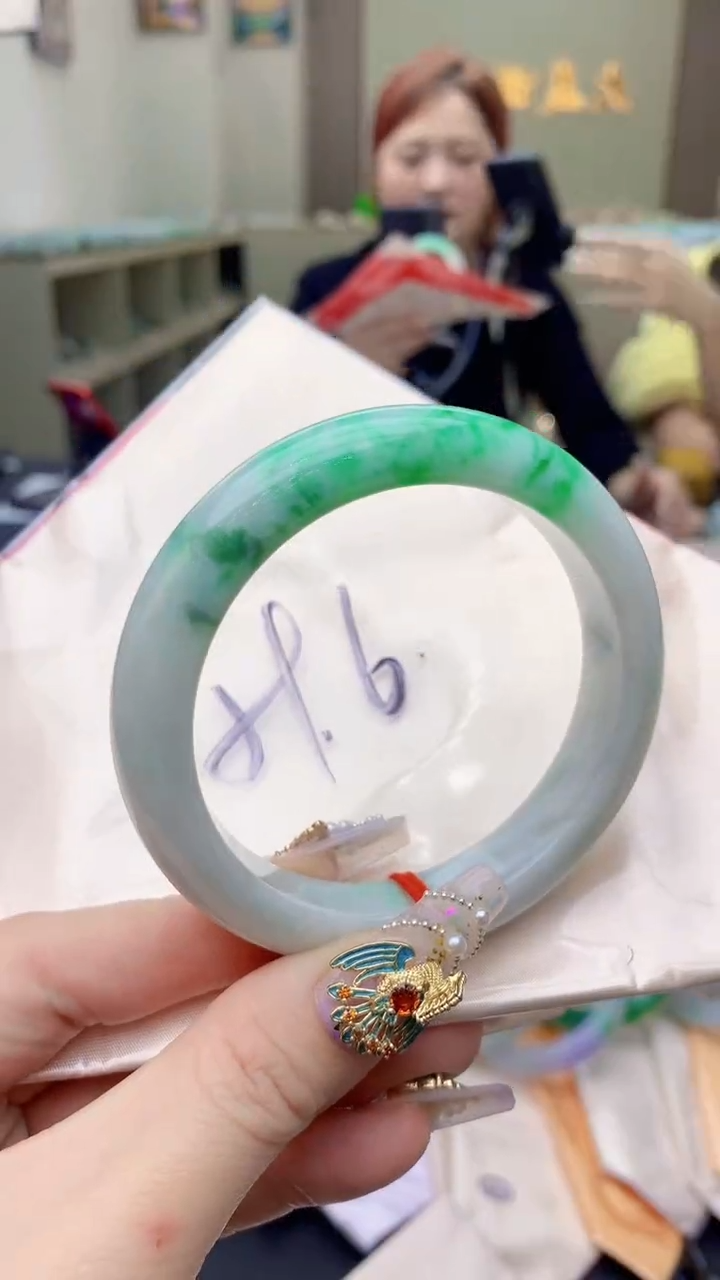 【闪购商品】翡翠手镯未镶嵌0397641281