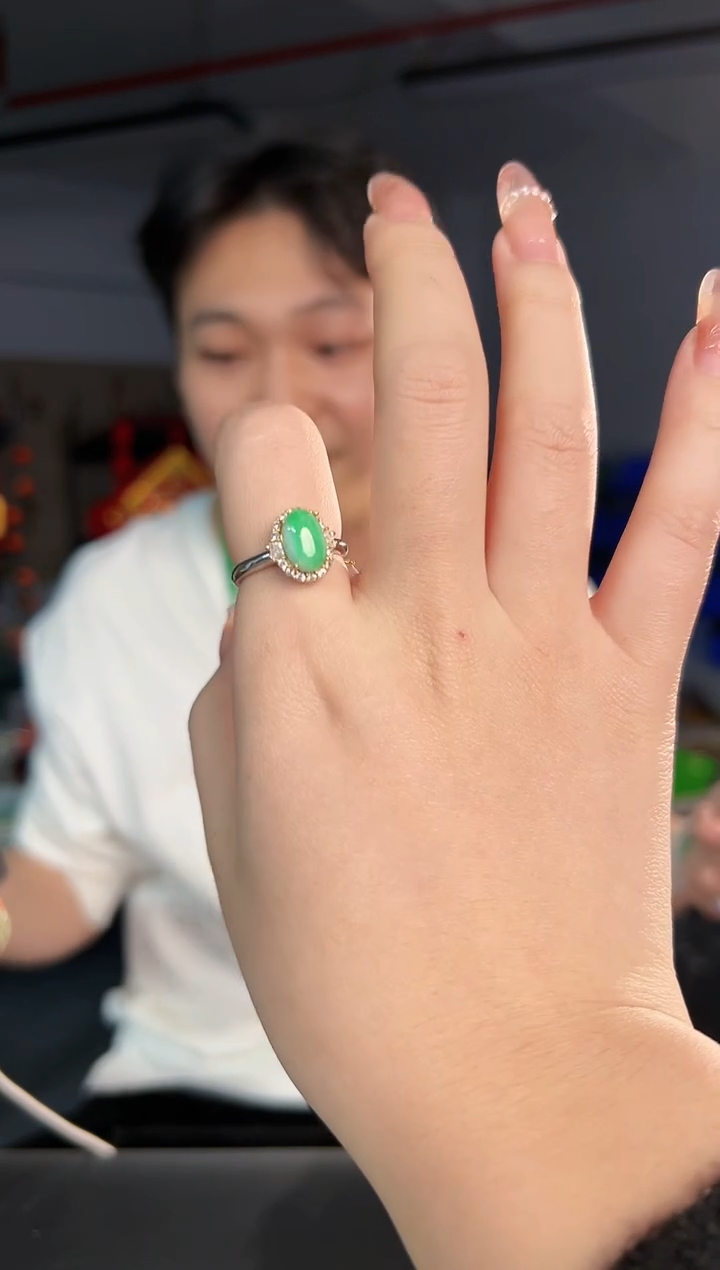 【闪购商品】翡翠戒指银S925镶嵌缅料A货翡翠/支持复检/一件