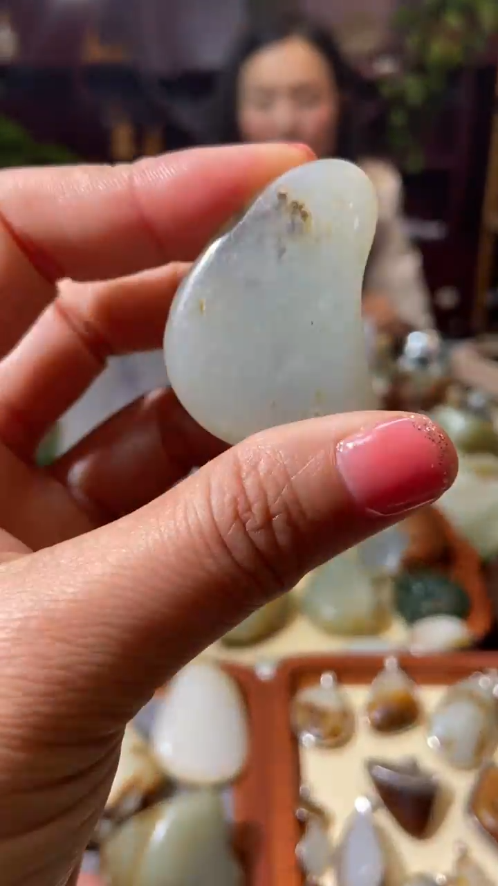 【闪购商品】和田玉挂件未镶嵌和田玉吊坠挂件精美