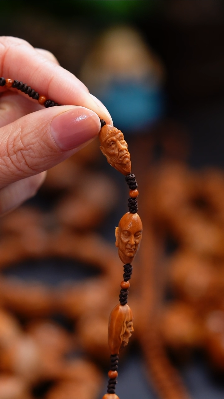 【闪购商品】橄榄核吊坠橄榄核