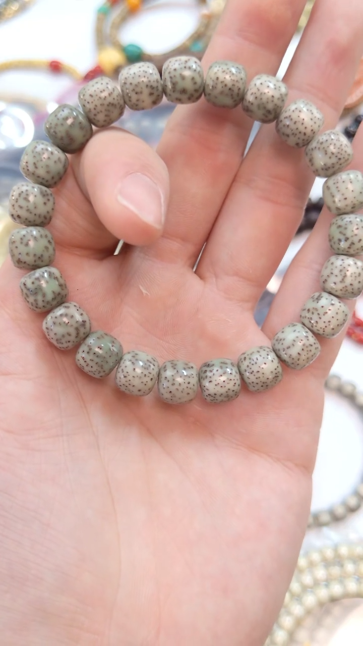 手串星月菩提糯冰同枝1.0*9