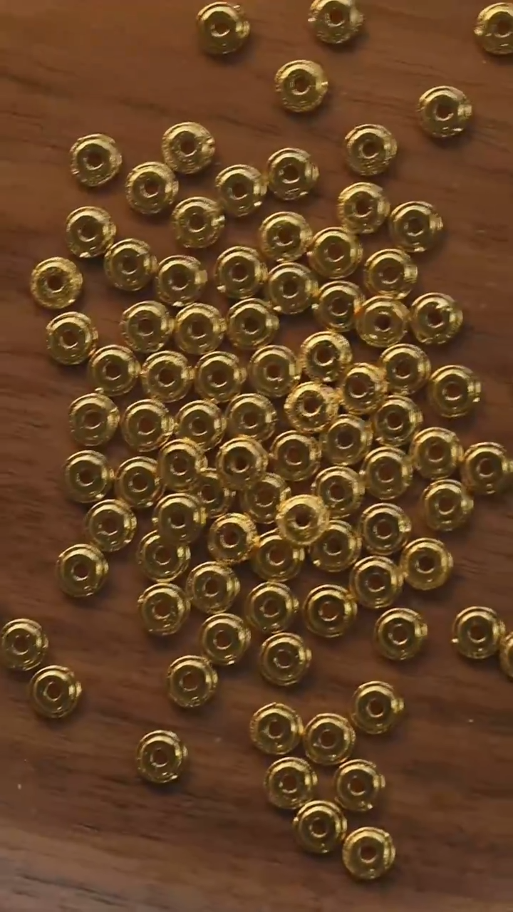 无足银迭伦隔片A01