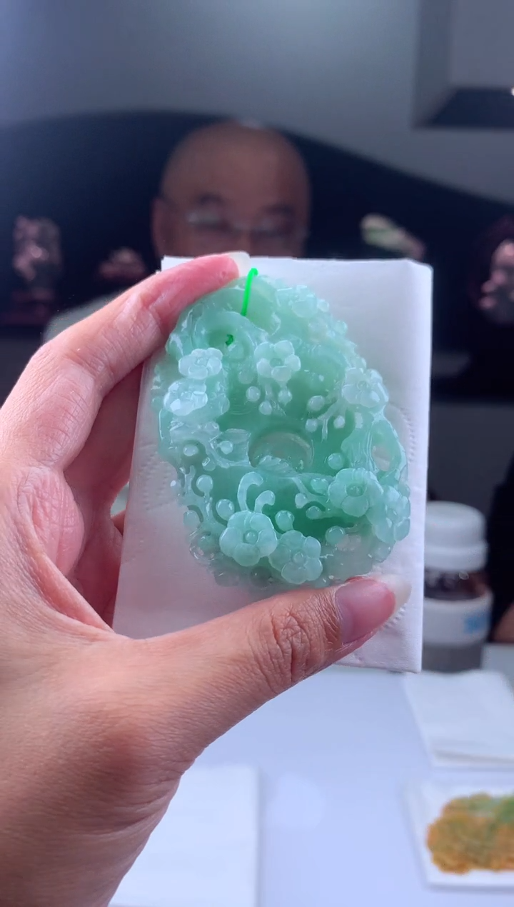 【闪购商品】定制翡翠未镶嵌 挂件发货（拍一发一）