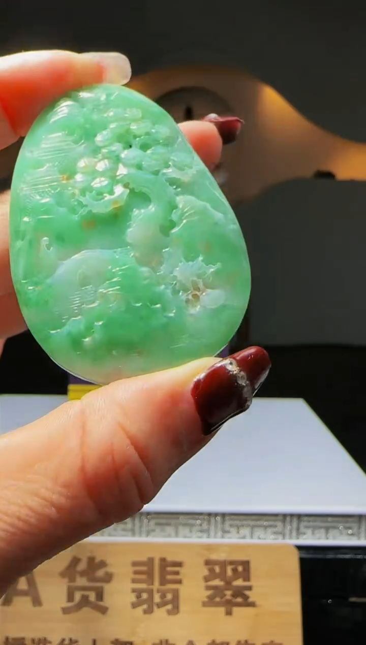 【闪购商品】定制翡翠未镶嵌Q01676翡翠毛货