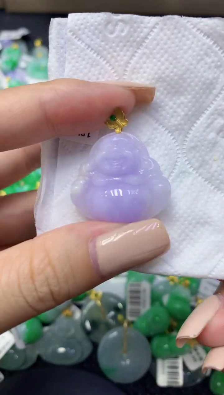 颈饰18K金镶嵌翡翠天然缅甸翡翠A货