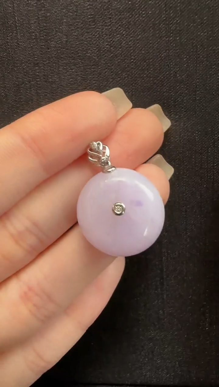 【闪购商品】翡翠颈饰18K金镶嵌933平安扣一个