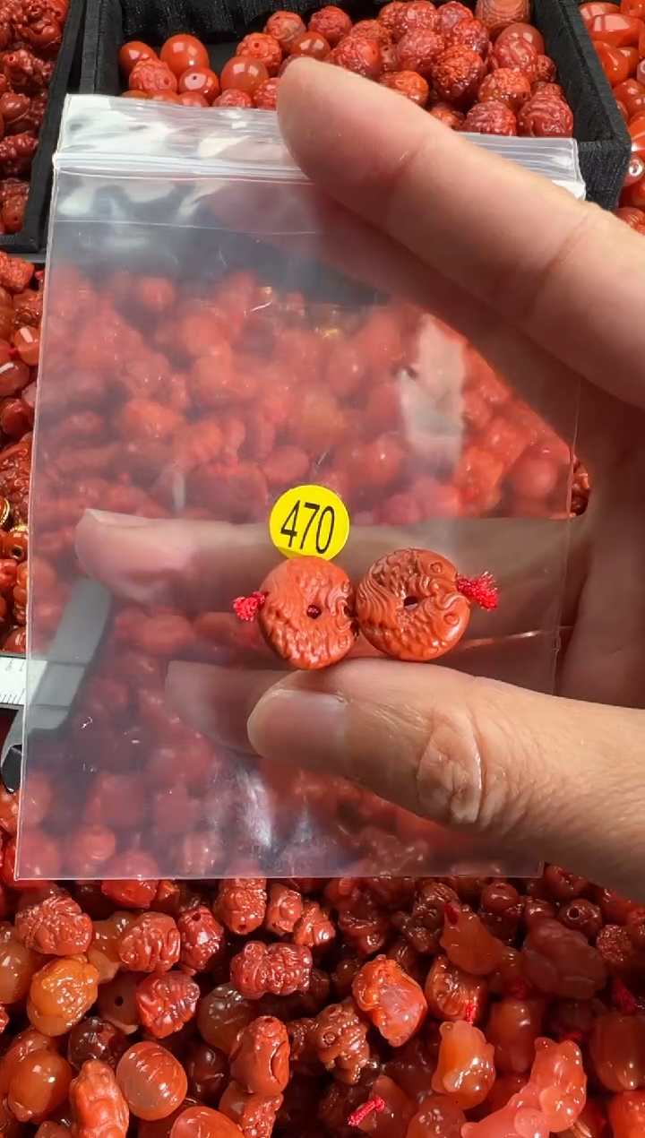 【闪购商品】南红玛瑙颈饰未镶嵌1