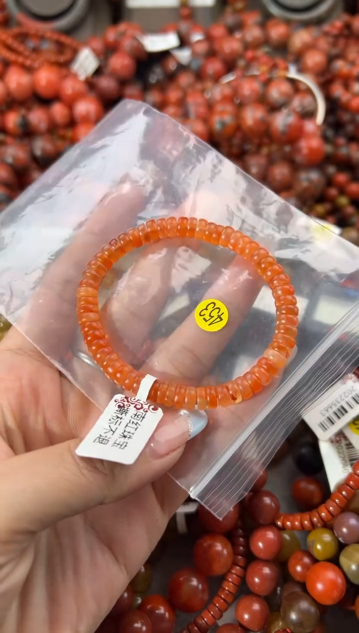 未镶嵌手串南红玛瑙6+