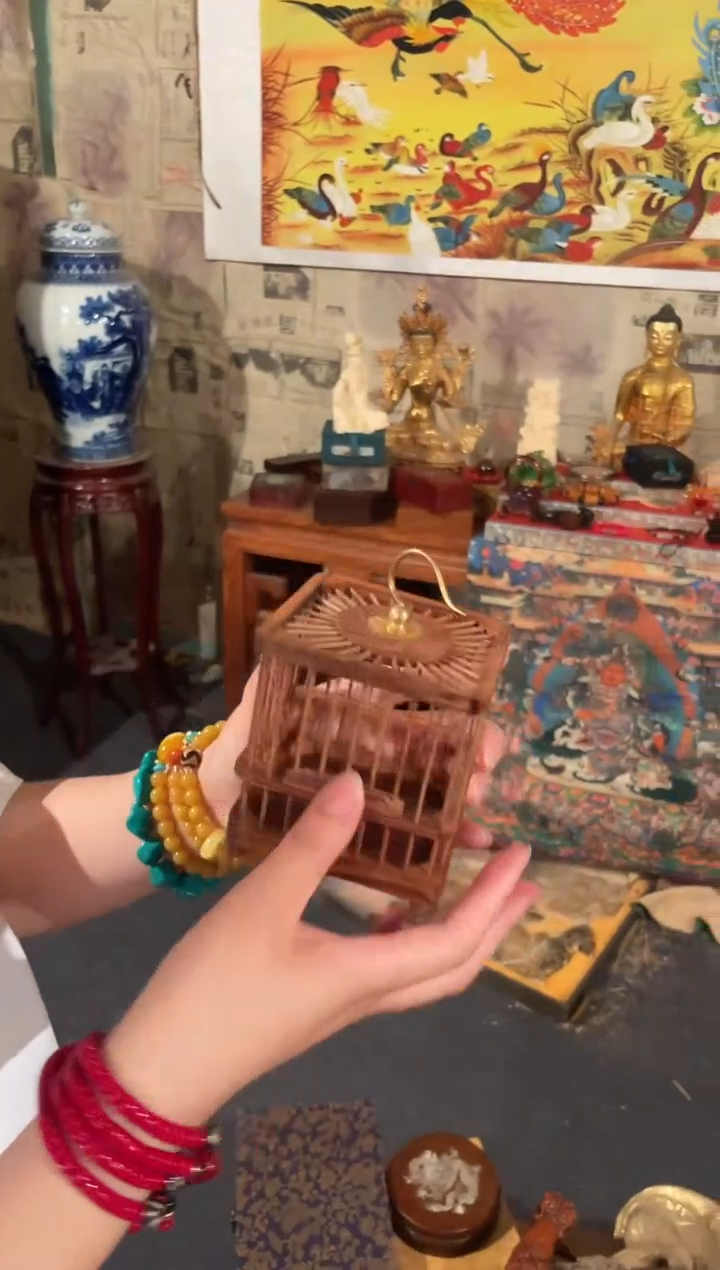 一一一一一一蝈蝈笼