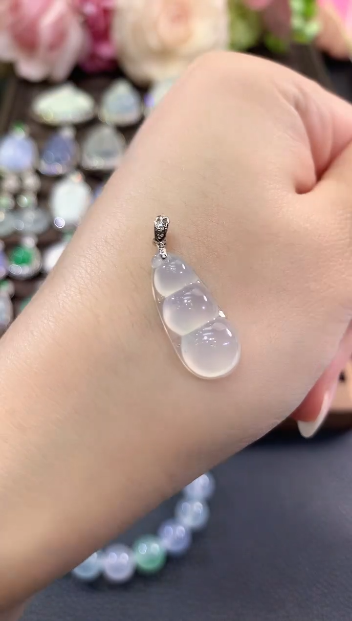 吊坠(不含链)18K金镶嵌翡翠b57 