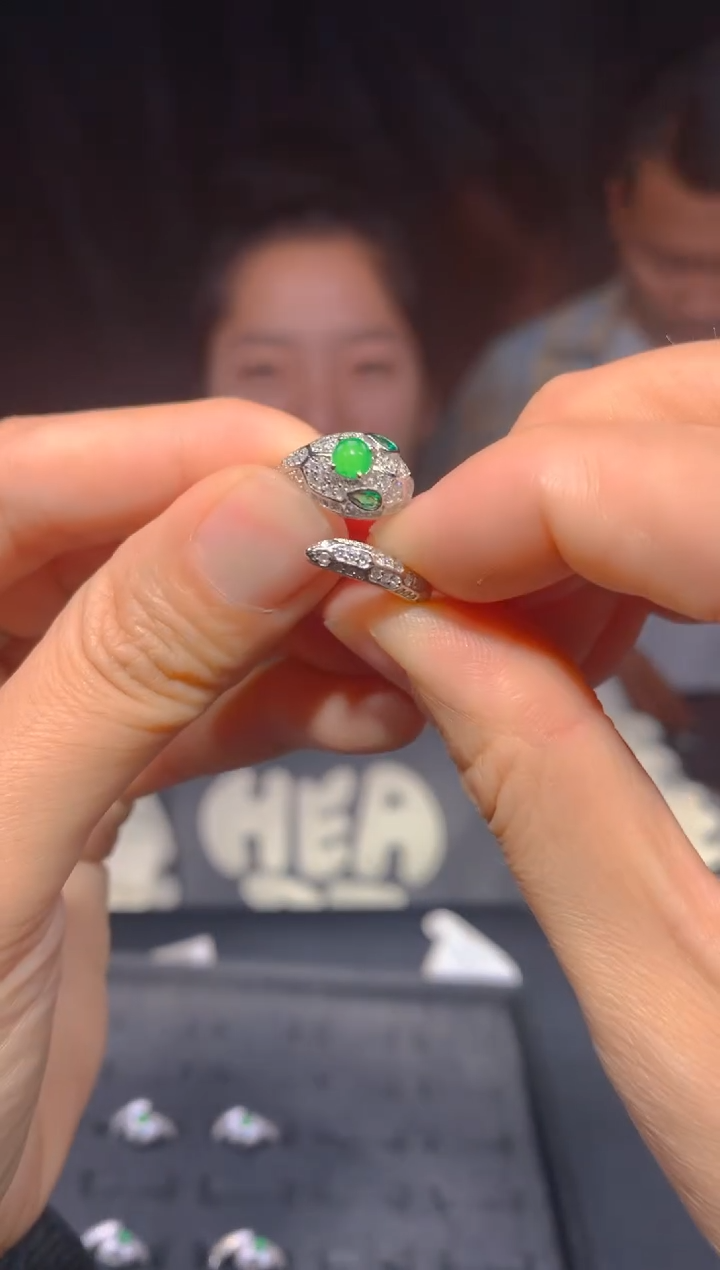 【闪购商品】定制翡翠未镶嵌11多样性发货（发其一）