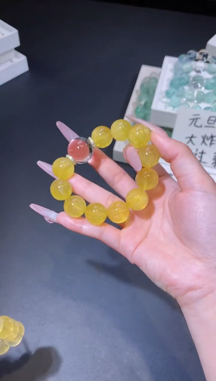 合金手链萤石11.13拉丝黄萤石手串 多样性发其一