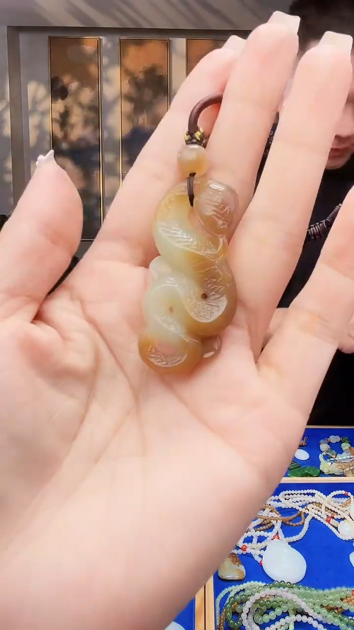 和田玉未镶嵌挂件拍一发一