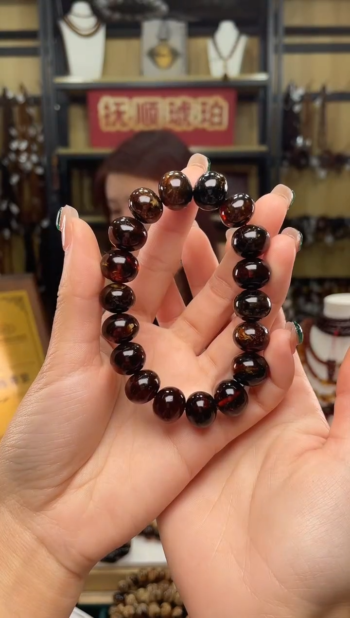 【闪购商品】琥珀裸石未镶嵌13+黑花手串
