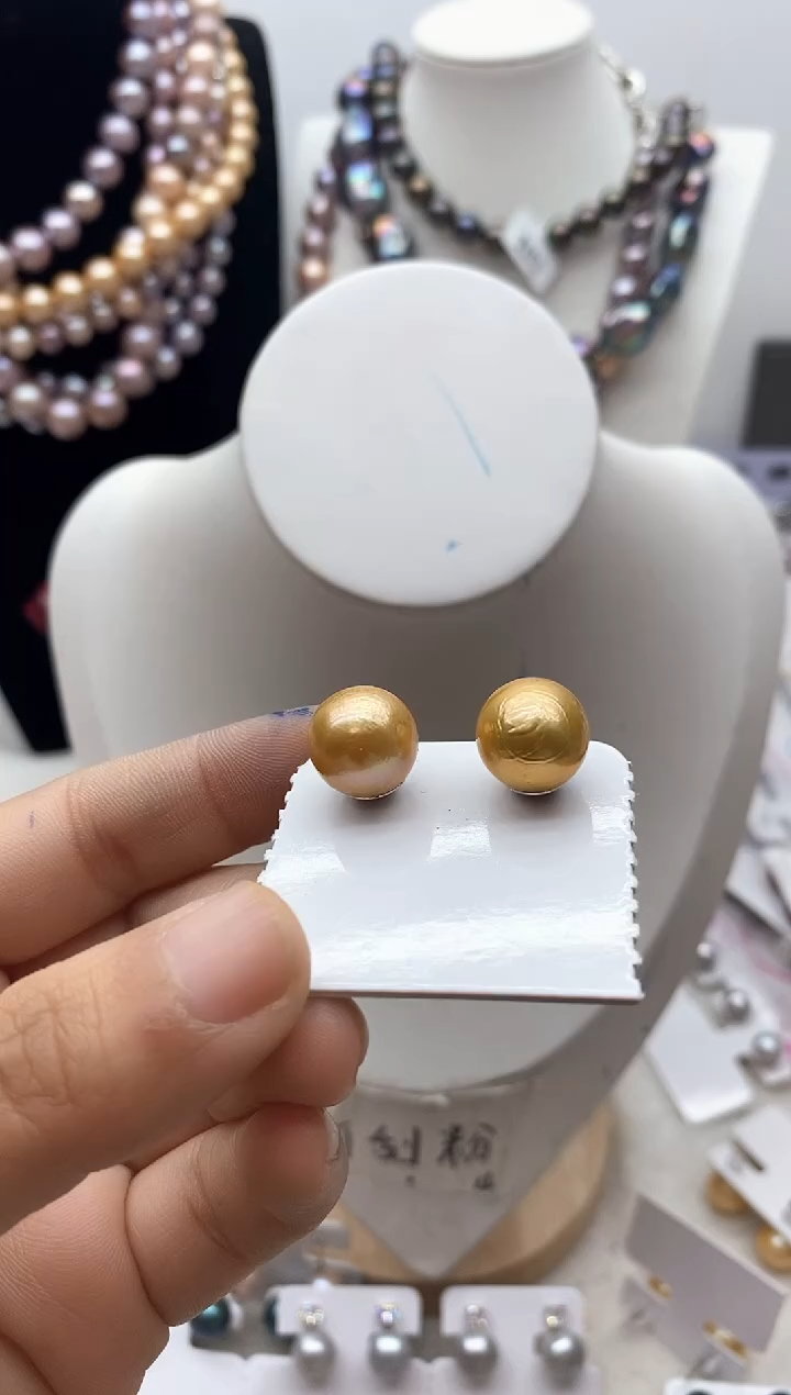 【闪购商品】淡水珍珠颈饰钛钢97