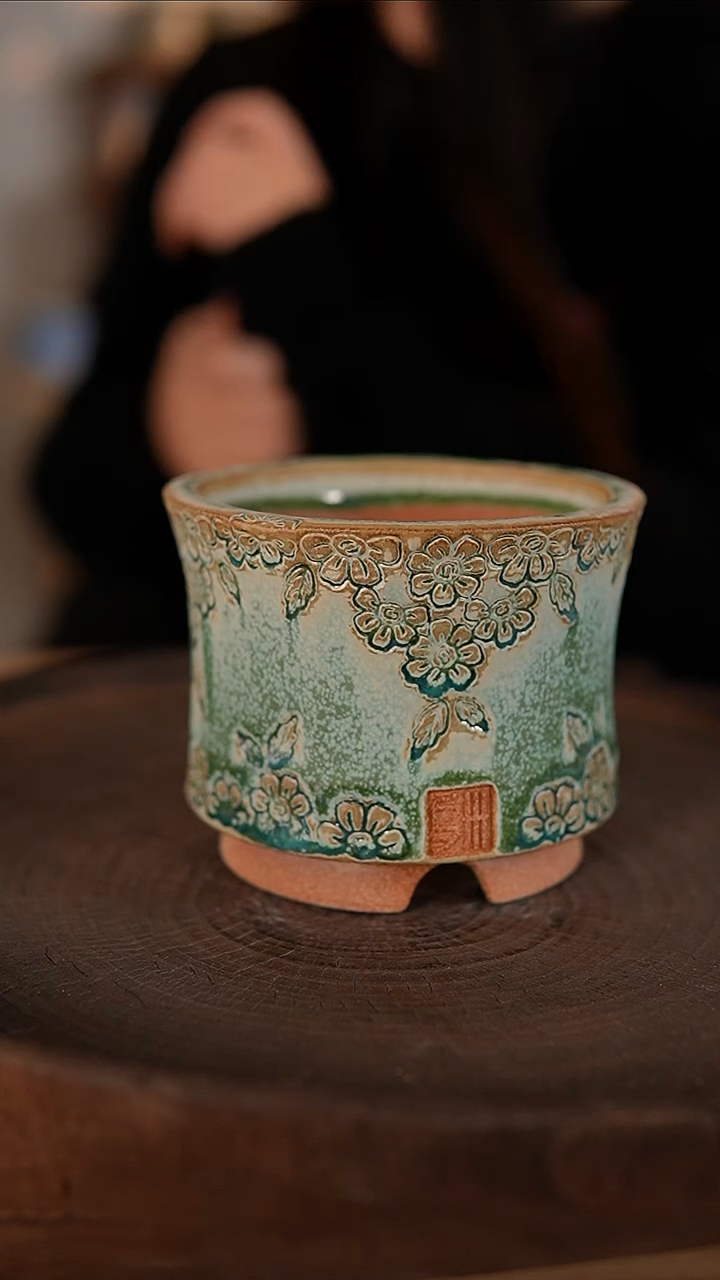 【闪购商品】红陶1-26-116默认有瑕口8.5