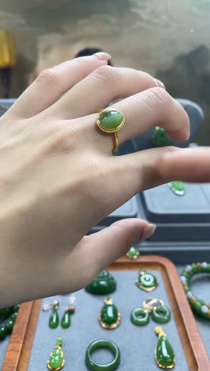 银S925镀金镶嵌戒指和田玉银S925镀金镶嵌 戒指 和田玉