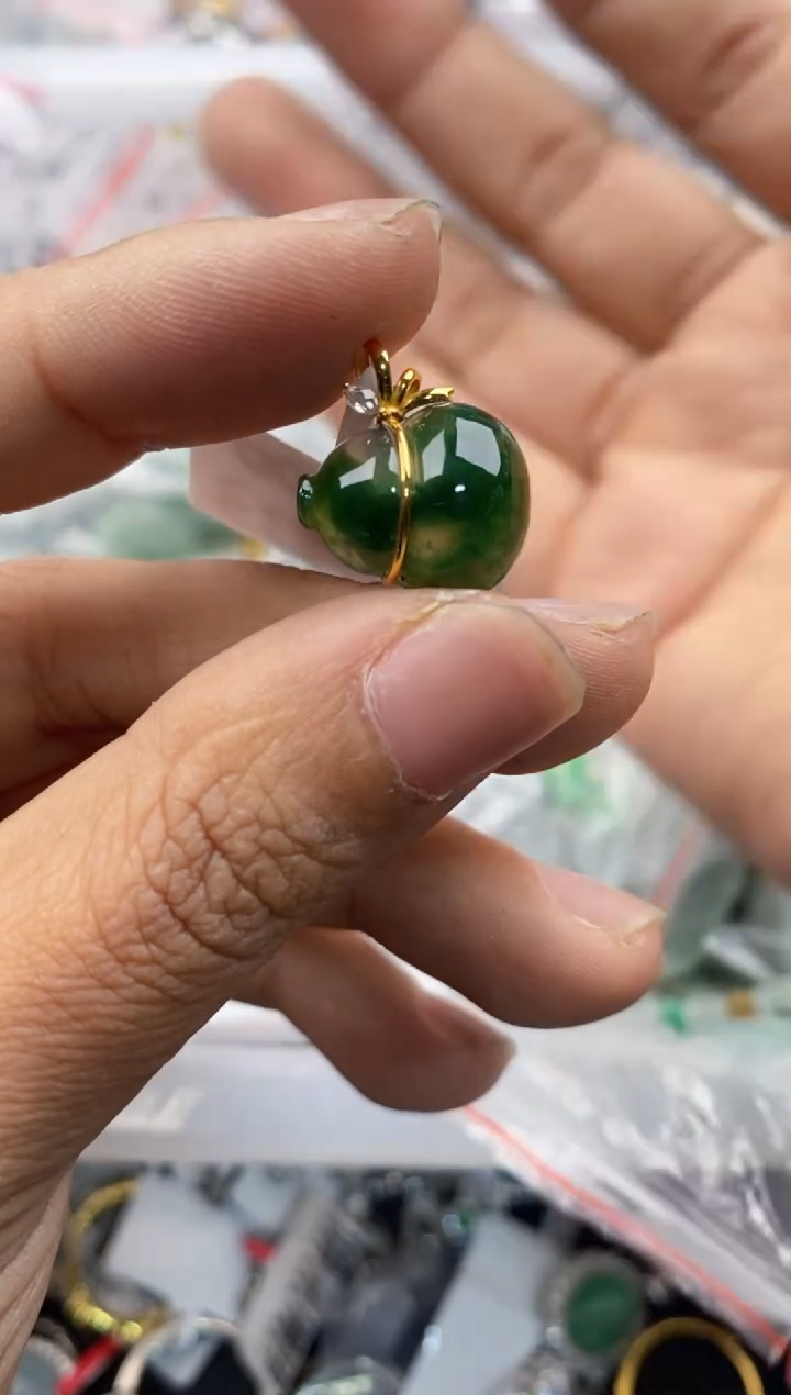 18K金镶嵌戒指翡翠888---3