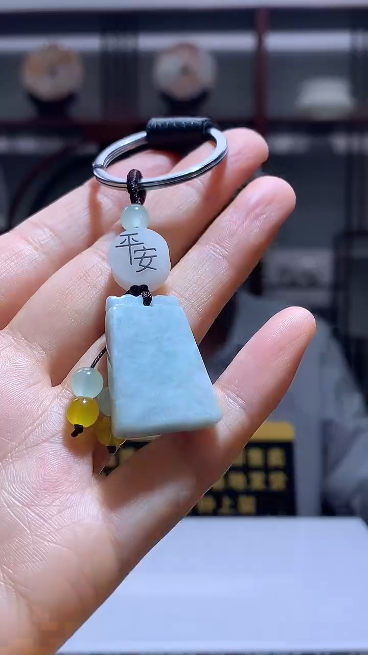 颈饰未镶嵌翡翠12.28天然翡翠A货01（商品多样性发其一）