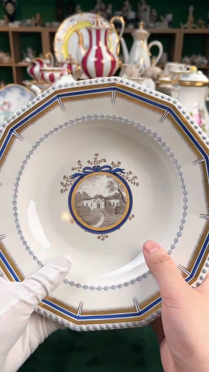 【闪购商品】瓷片宁芬堡国王系列赏盘