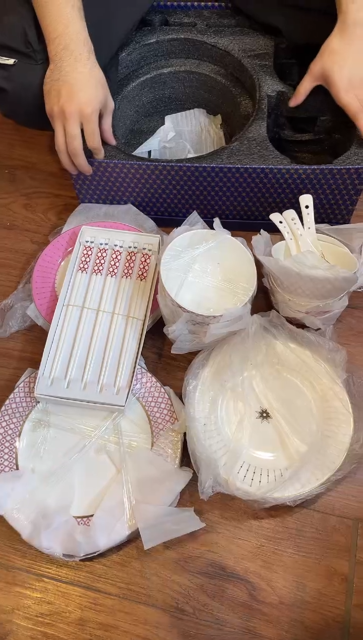 杯鸿辉家品牌瓷器，京东包邮！